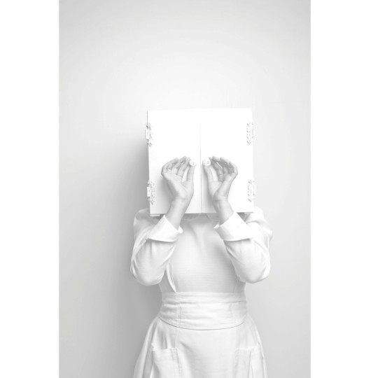 La mia vita era un fucile carico (Being Emily Dickinson) - 1/1